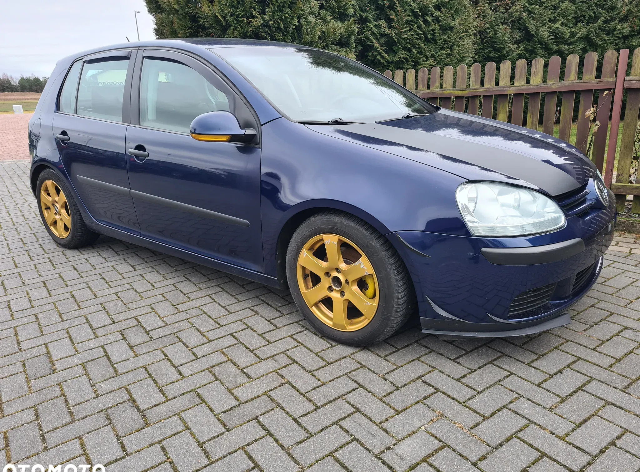 wielkopolskie Volkswagen Golf cena 9900 przebieg: 185485, rok produkcji 2005 z Lubomierz